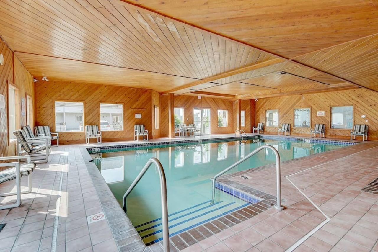 Brown Family Condo For Families Golf Trips And Girls Getaways Wisconsin Dells Exterior photo